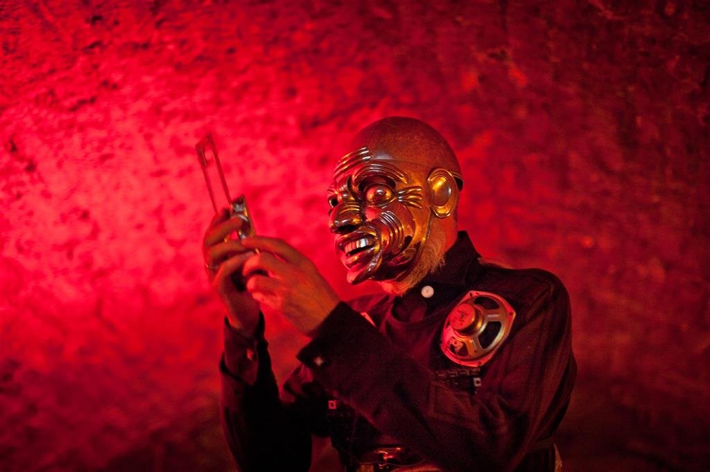 Photograph from Tales of the Tunnels by Alex Green.